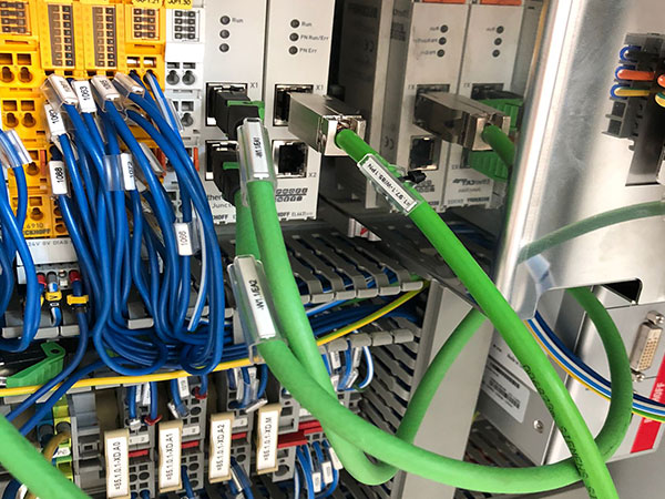 Profinet cable connections