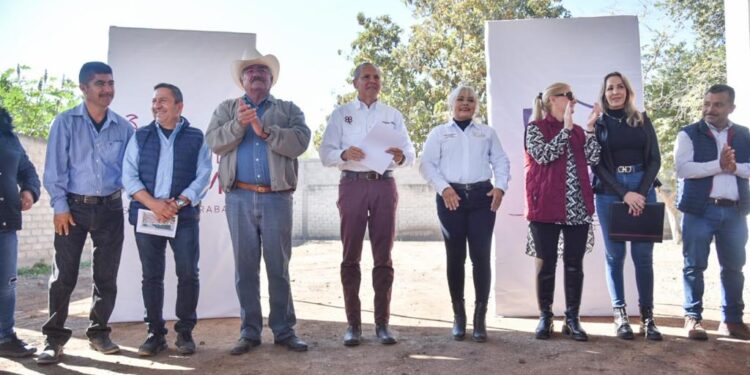 Comunidades rurales de Ahome recibirán año nuevo con luminarias en sus calles.